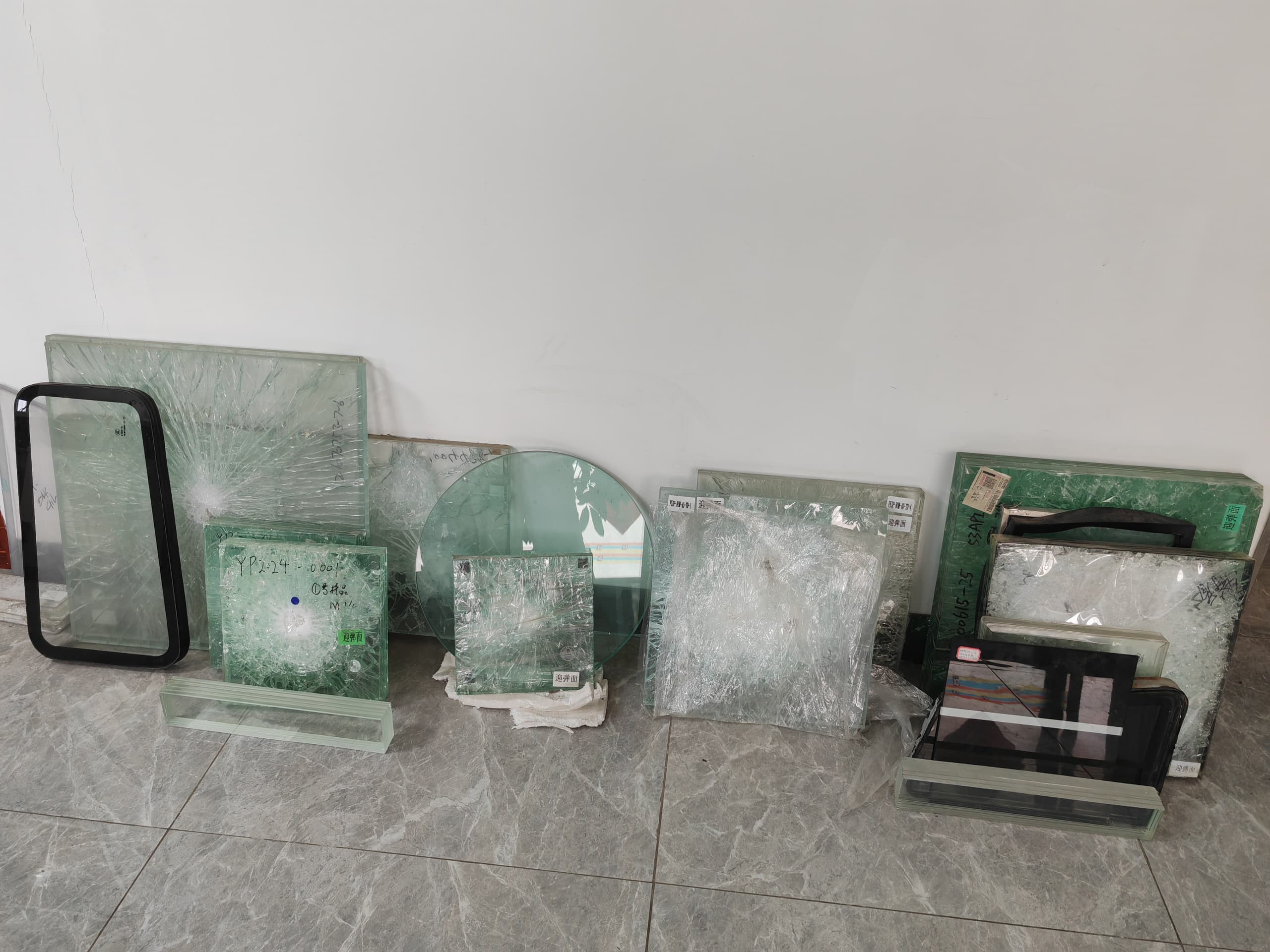 Bullet resistant glass gallery